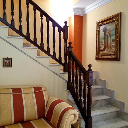Al Cortile Del Pozzo Apartman Delia Kültér fotó