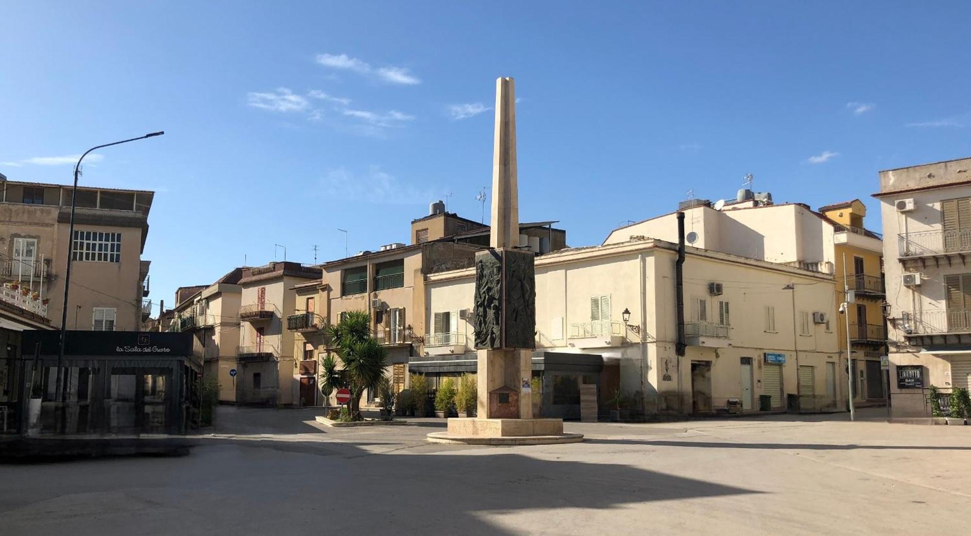 Al Cortile Del Pozzo Apartman Delia Kültér fotó
